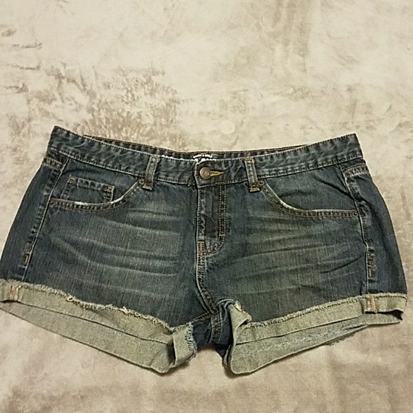 Mossimo Supply Co. Pants - Mossimo jean shorts